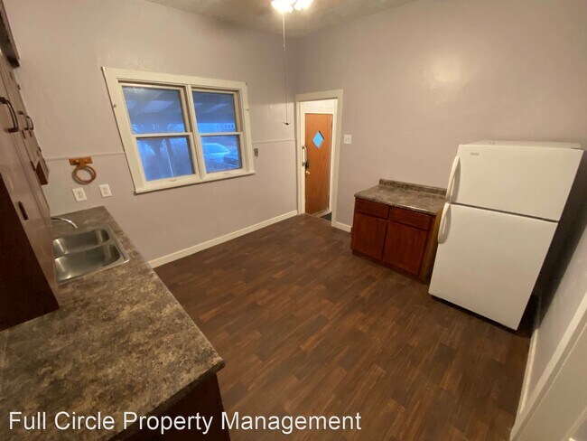 Building Photo - 2 br, 1 bath House - 2535 Ave B