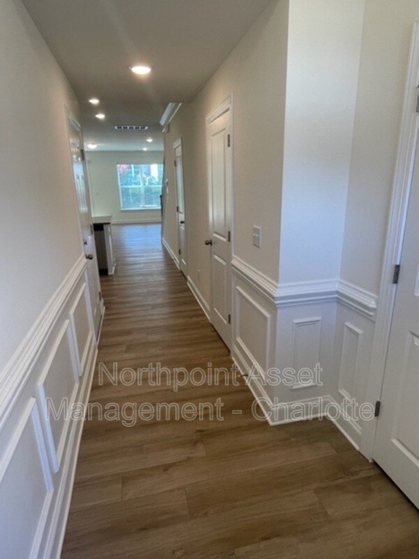Building Photo - 4023 Black Ct