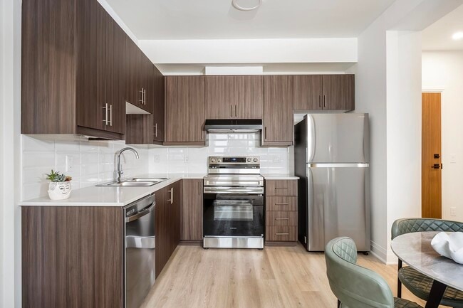 Photo du bâtiment - Stone West