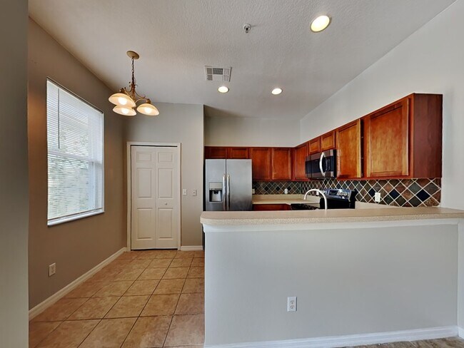 Foto del edificio - 10195 Ridgebloom Ave