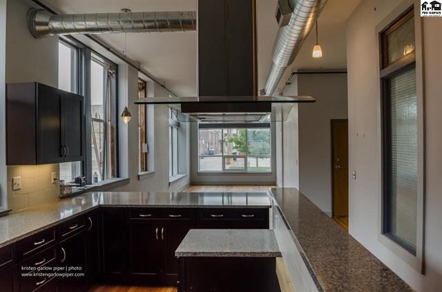 Interior Photo - 14 W 1st Ave