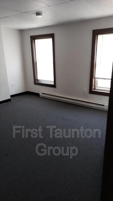 Building Photo - 2 Union St