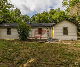 Building Photo - 207 Joel Hooper Dr