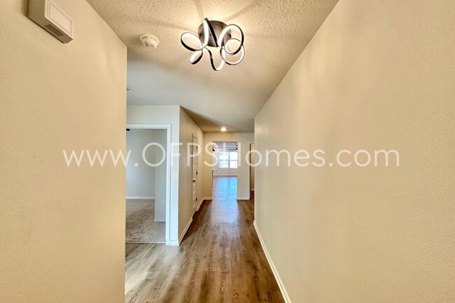 Building Photo - 2856 Patriot Ridge Dr