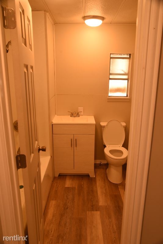 Building Photo - 2 br, 1.5 bath Mobile Home - 14 Frank Cir