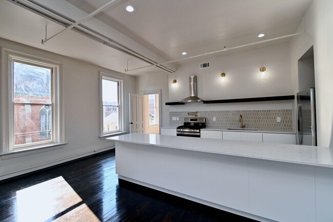 Foto del edificio - 738 York St