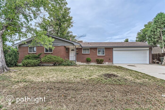 Foto principal - 609 Douglas Drive, Denver, CO, 80221