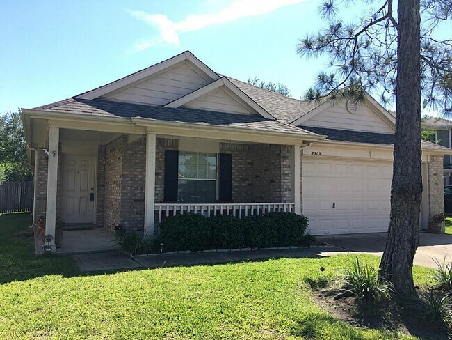 Building Photo - 3503 Pheasant Ln