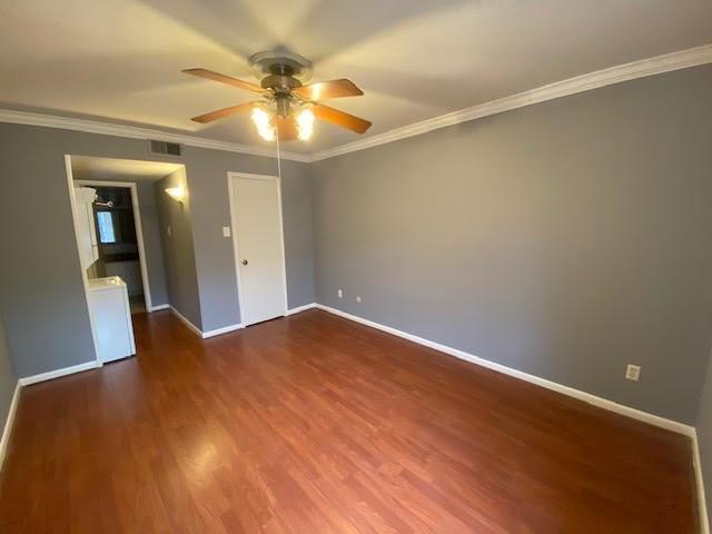 Building Photo - 2250 Bering Dr