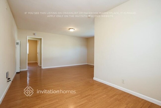 Foto del edificio - 2980 Rollingwood Dr