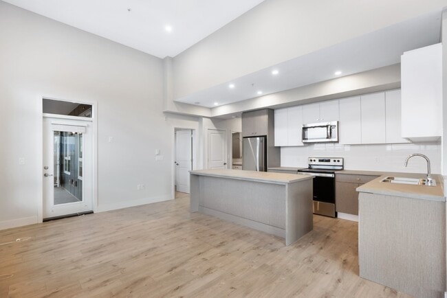 Photo du bâtiment - 1514 McCallum Rd