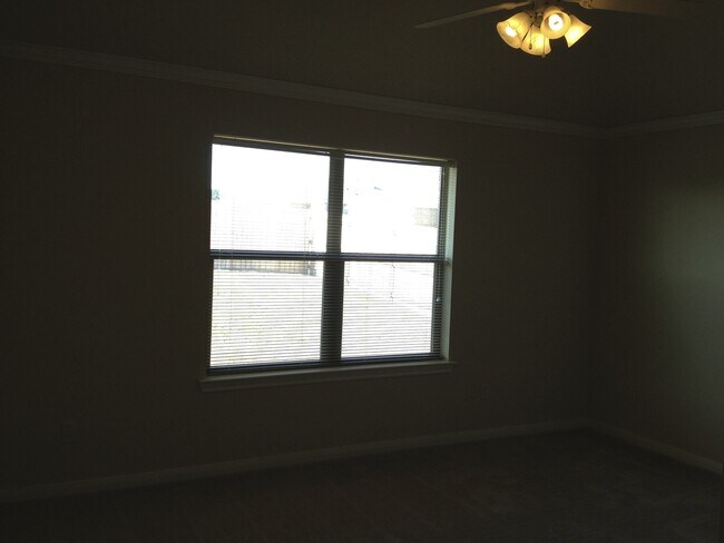 Foto del edificio - 3BR / 2BA Duplex in Hewitt, Texas | Midway...