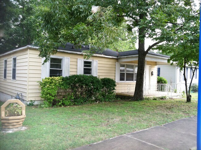 Foto del edificio - 705 Jackson Blvd