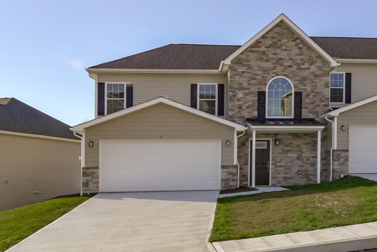 6 Anna Dr, Hanover Township, PA 18706 Townhome Rentals in Hanover Township PA