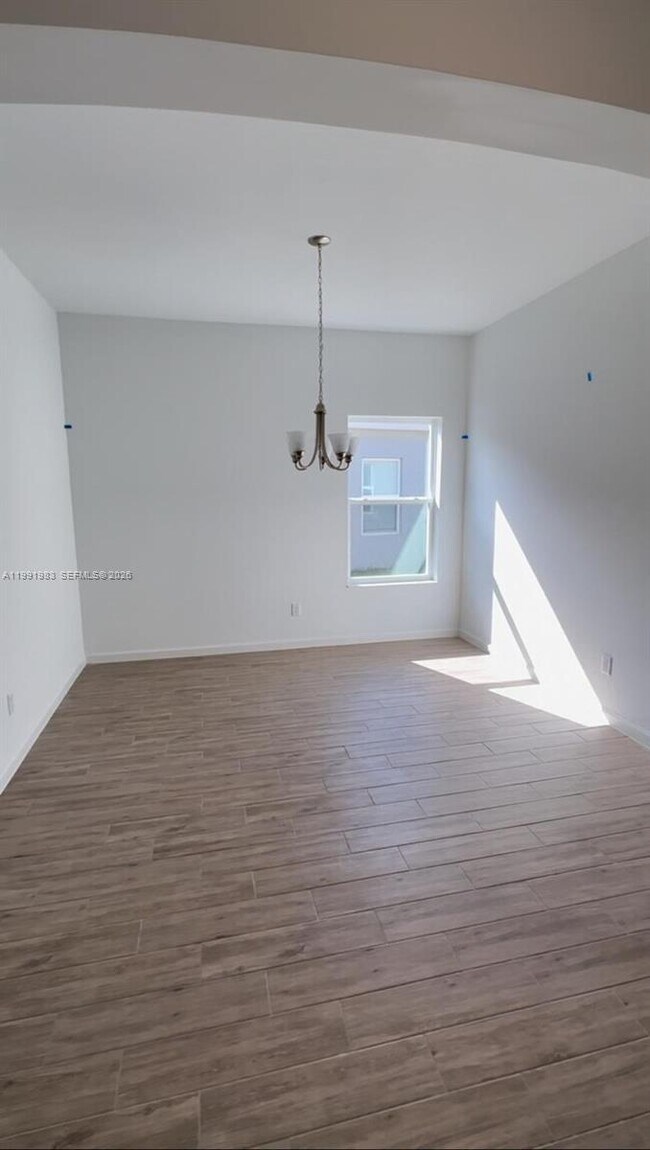 Foto del edificio - 1034 Chelan Falls Dr