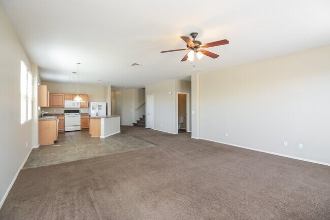 Foto del edificio - 6833 S 30th Ln