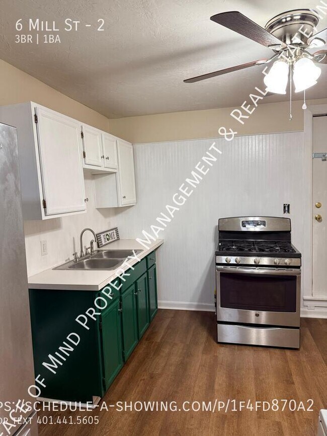 Building Photo - 6 Mill St