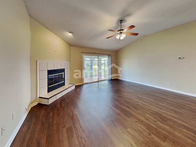 Foto del edificio - 7536 Plantation Bay Drive