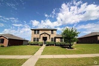 Building Photo - 1412 Primrose Ln