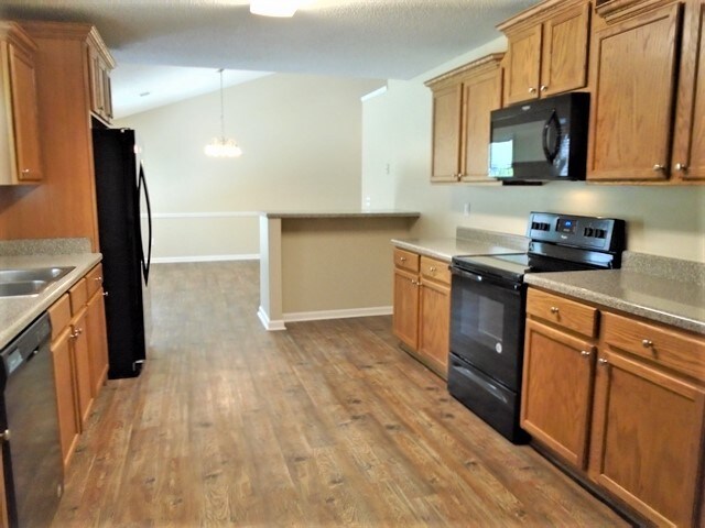 Building Photo - 133 Brix Drive