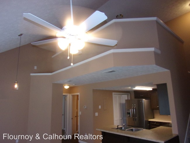 Building Photo - 6143 Trestlewood Dr