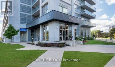 Building Photo - 2015-2015 Sheppard Ave E