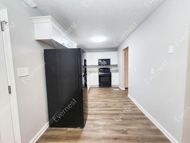 Foto del edificio - 1307 Country Ln Way NE