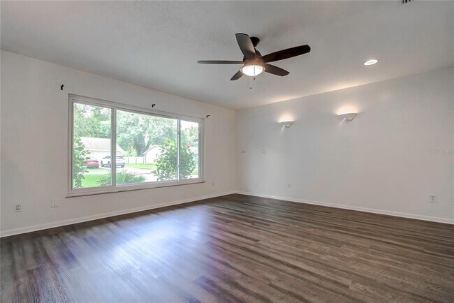 Foto del edificio - 31021 Park Ridge Dr