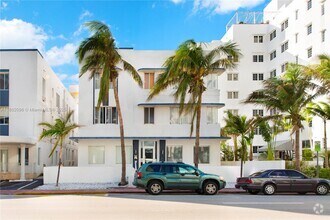 Building Photo - 3710 Collins Ave