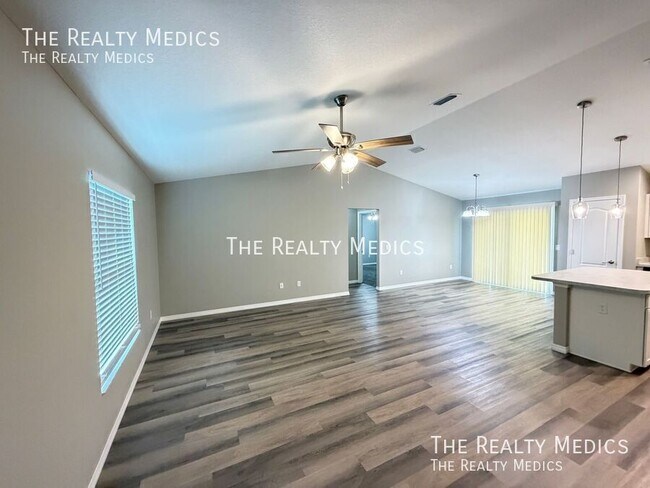 Foto del edificio - 15258 SW 43rd Avenue Rd