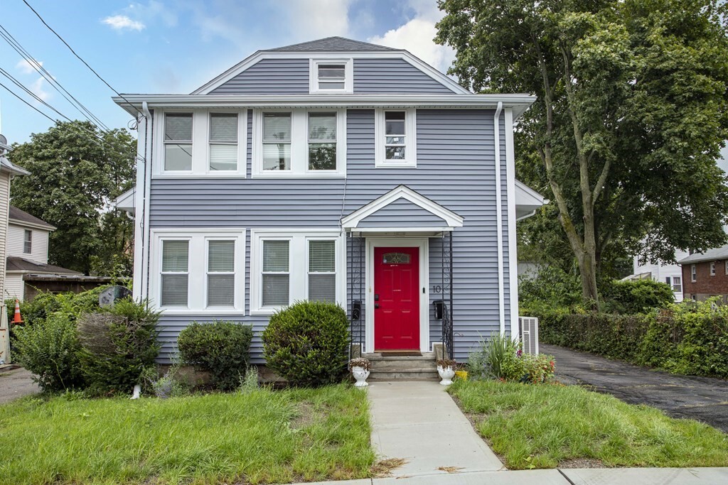 10 Oak St Unit 2, Quincy, MA 02169 Apartment for Rent in Quincy, MA