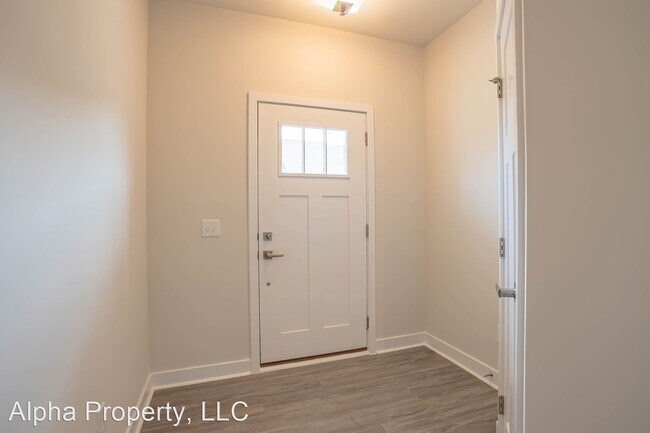 Building Photo - 3 br, 2.5 bath House - 219 Clearwood Drive