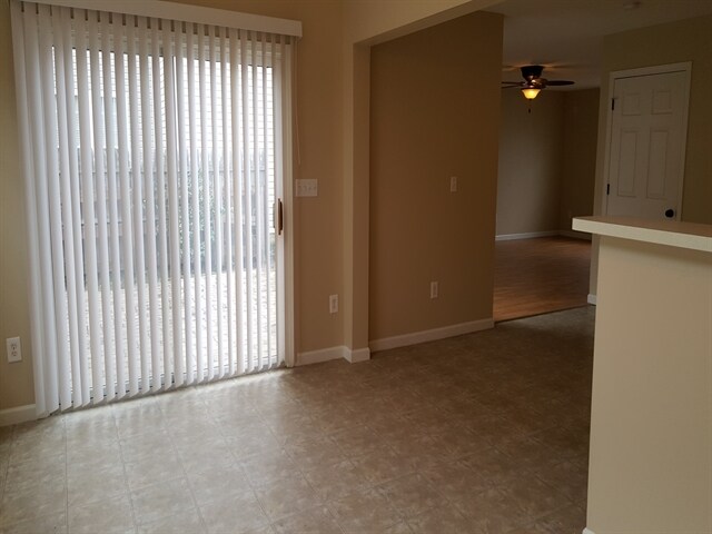 Building Photo - 515 Indian Lake Drive