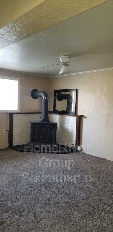 Building Photo - 1430 27th Ave