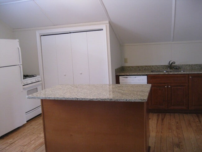 Photo - 710 Virginia Ave Apartment