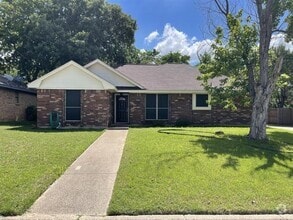Building Photo - 5219 Stagetrail Dr