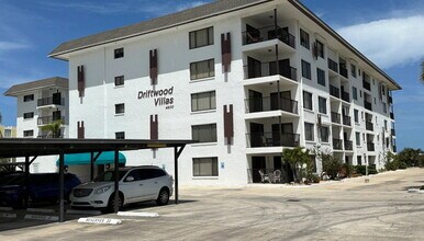 Building Photo - 4600 Ocean Beach Blvd