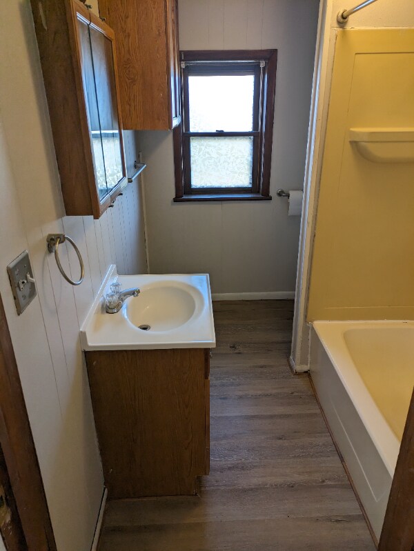 Building Photo - 882 OH-590