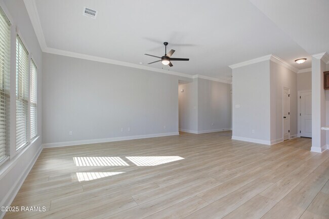 Building Photo - 117 Steep Mdws Ln
