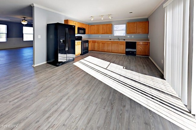 Foto del edificio - 12430 Dervish Ln