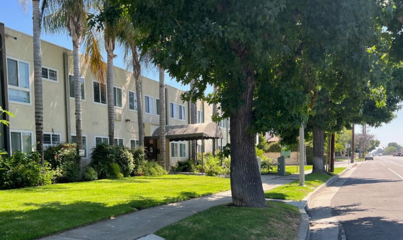 Foto principal - 13423 Burbank Blvd