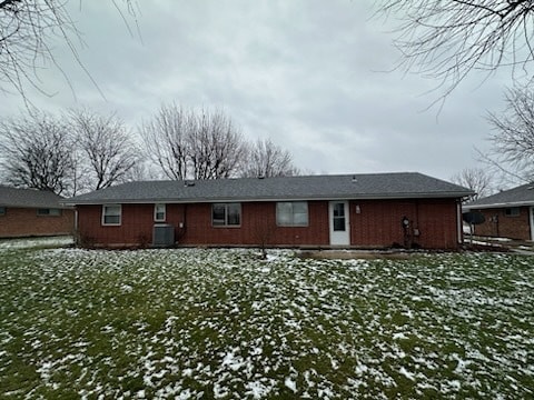 Building Photo - 2624 Sherwood Dr