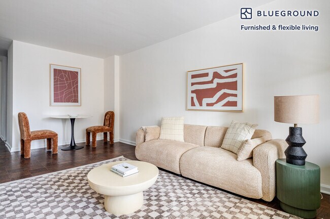 Foto del edificio - 305 East 86th St