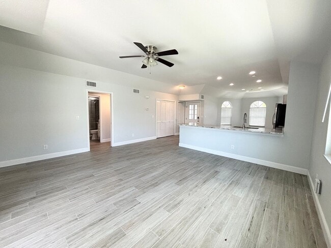 Foto del edificio - 1324 SE 6th Ave