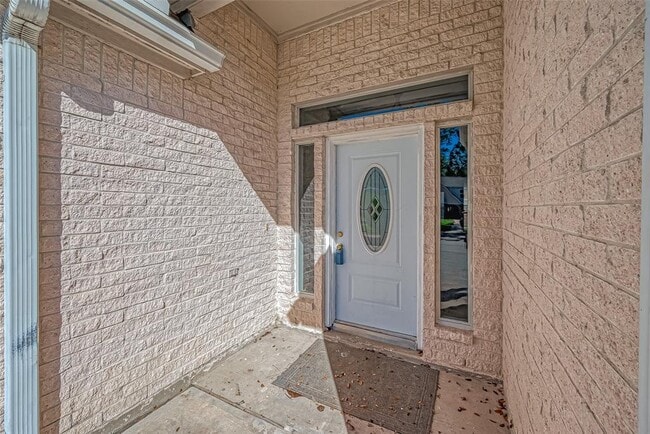 Building Photo - 16002 Castletown Park Ct