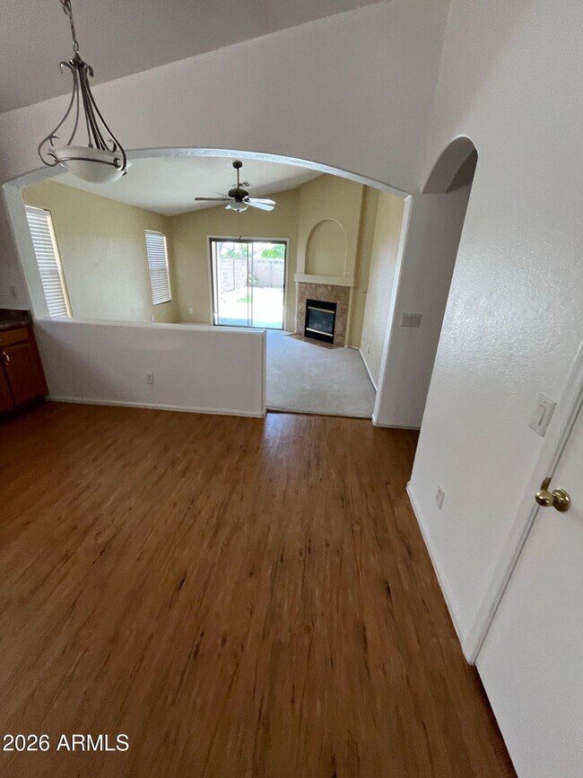 Foto del edificio - 29429 N Blackfoot Daisy Dr