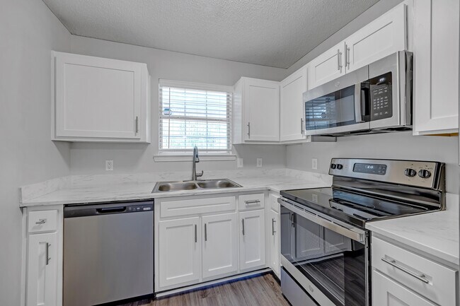 Foto del edificio - Lakeview Oaks