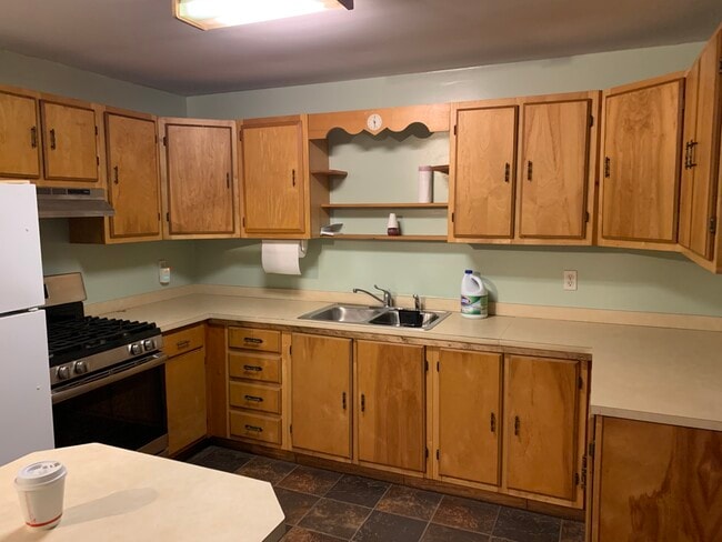 Building Photo - 19 Fulton St