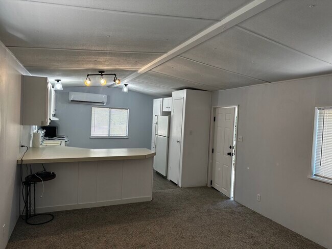 Building Photo - 16713 WA-302