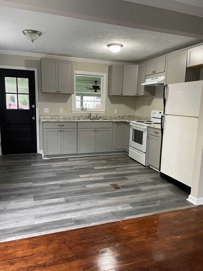 Foto del edificio - 115 8th St SE